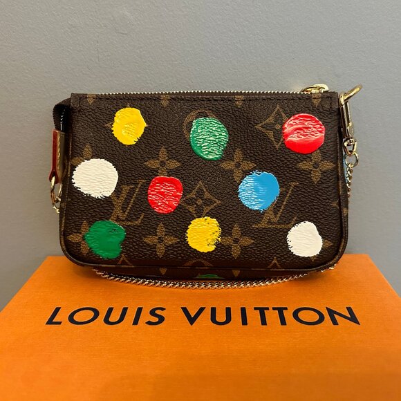 *Sold Privately!* LOUIS VUITTON x YAYOI KUSAMA Mini Pochette Accessoires M81866 - Picture 2 of 12